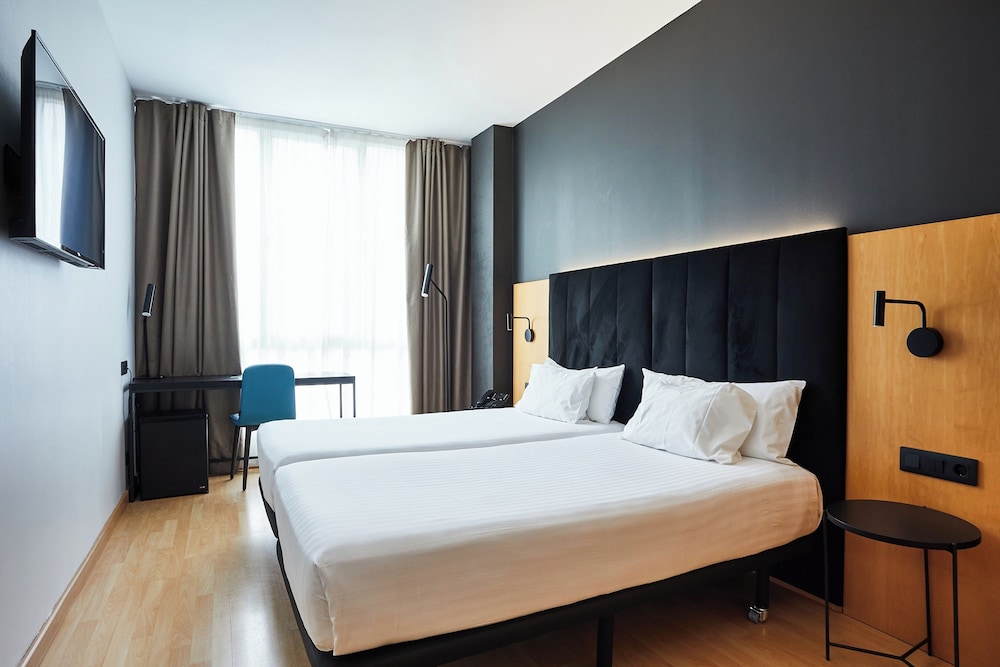 Habitación Estándar con Dos Camas Individuales