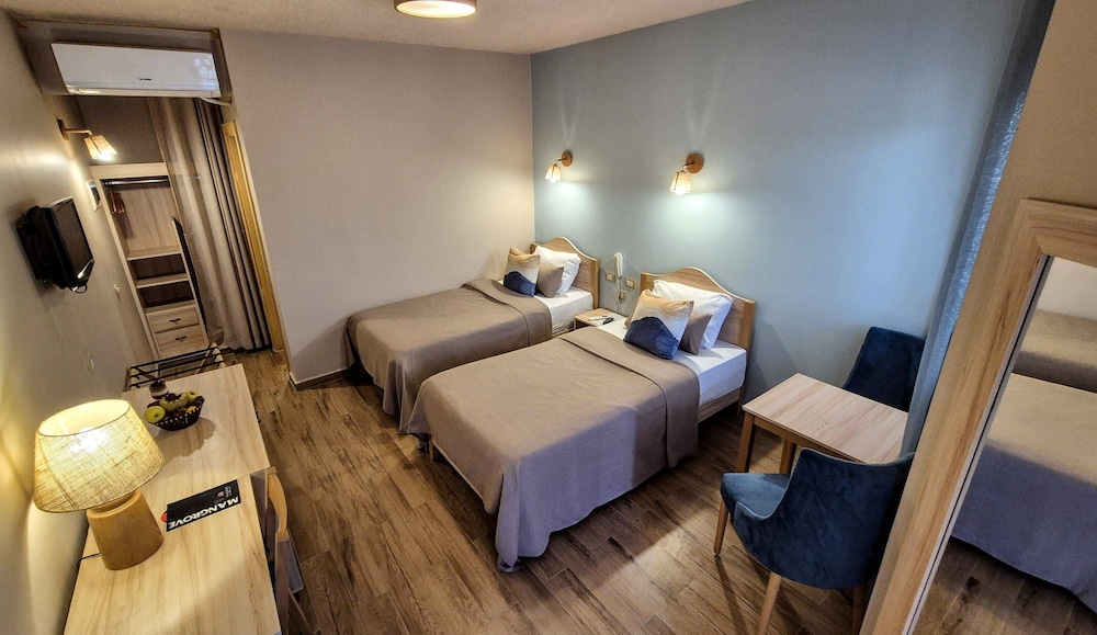 Standard Twin Room, Balcony, Sea View