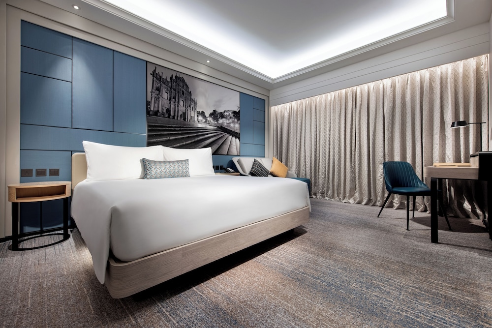 Lisboeta Deluxe Room - Twin - Photo 1