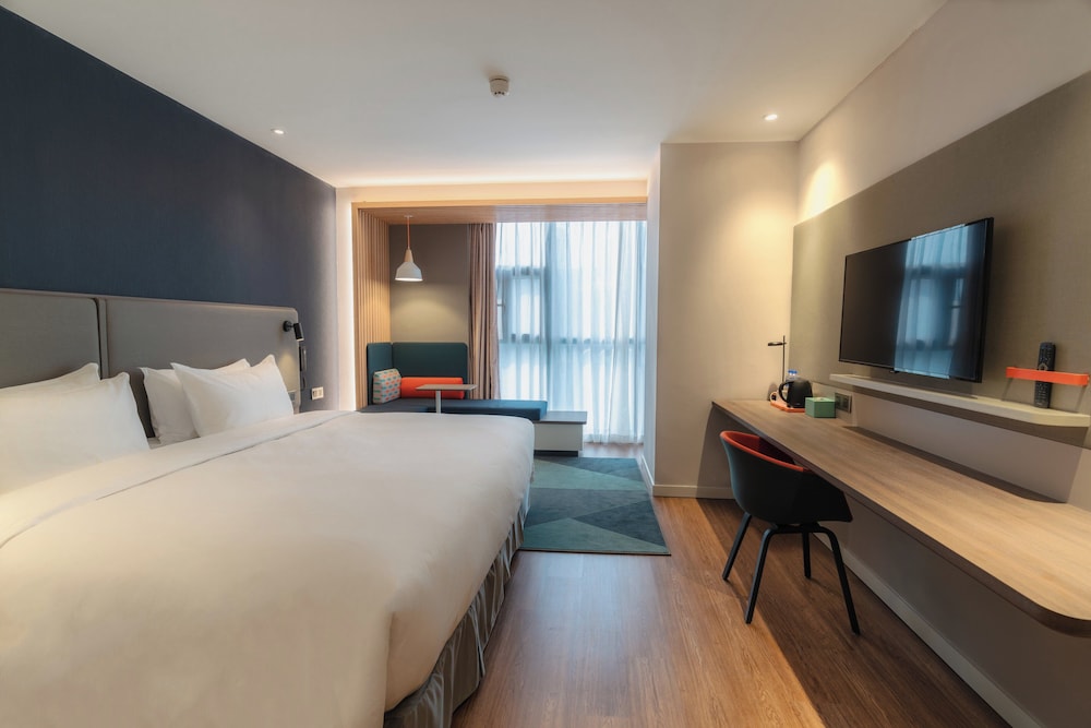 Standard Room, 2 Twin Beds (Extra Floor Space)