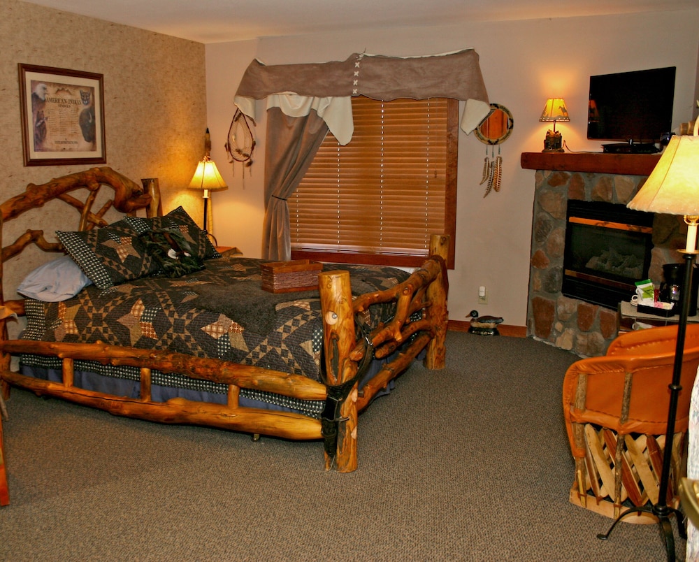 Standard Double Room, Ensuite (Frontier)