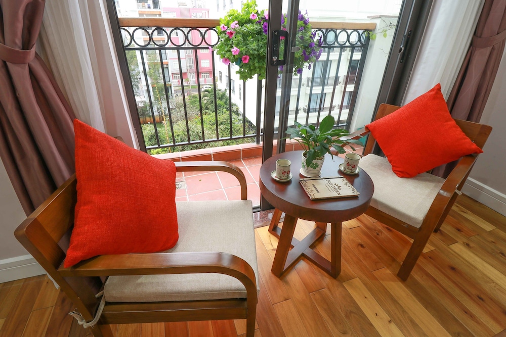 Eco Twin with Balcony photo 2