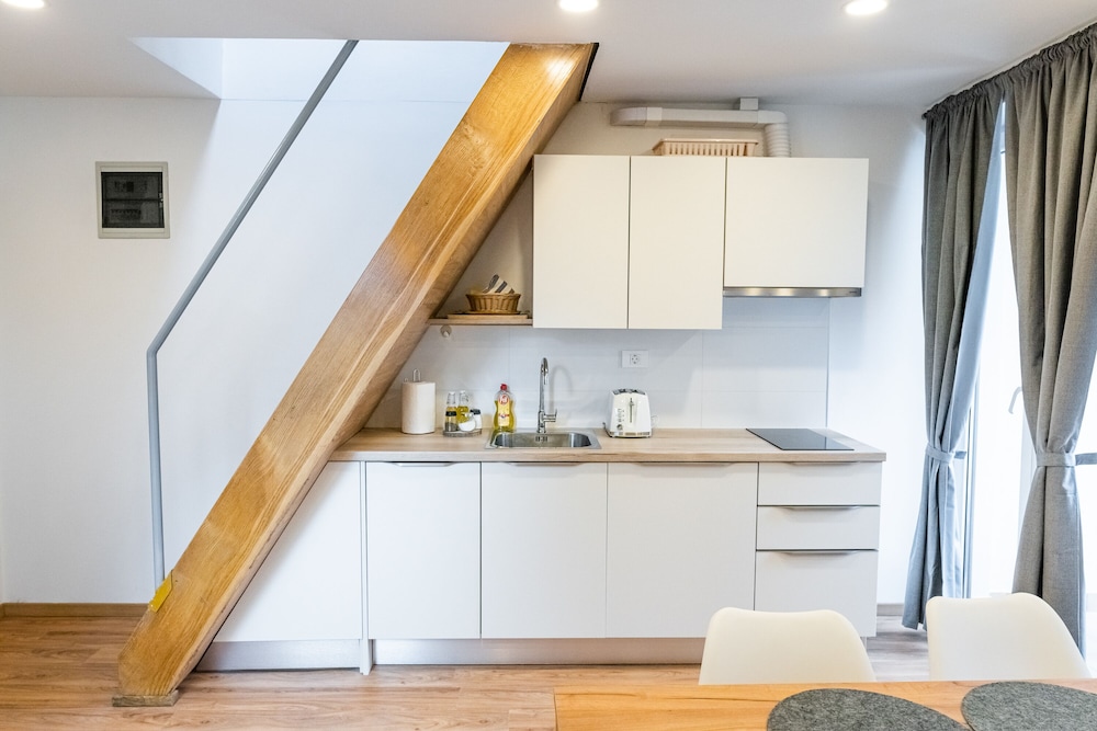Apartment, Balcony, Mountain View (A1) - Photo 5