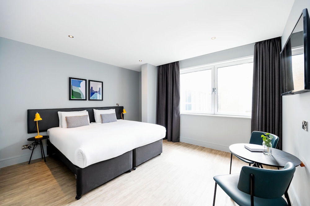 Executive Room photo 1