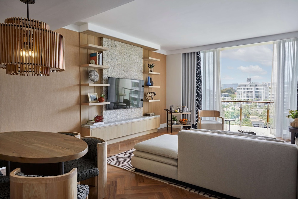 Suite, 1 Bedroom, Marina View