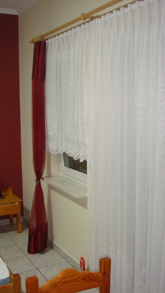 Standard Double or Twin Room - Photo 3