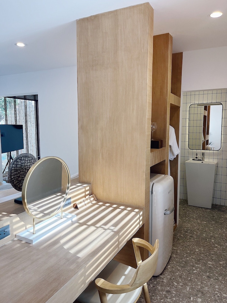 Pacific Green Ocean Villa - Photo 4