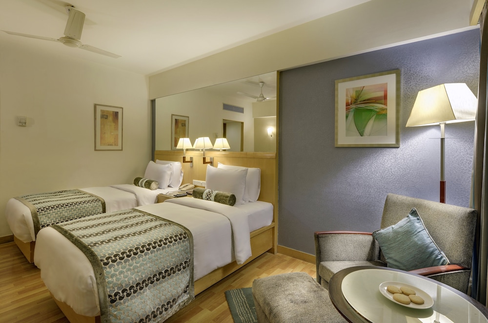 Deluxe Room - Photo 3