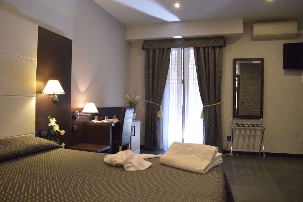 Quadruple Room photo 3