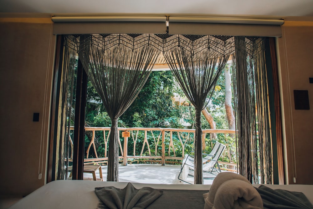 Panoramic Suite - Photo 2