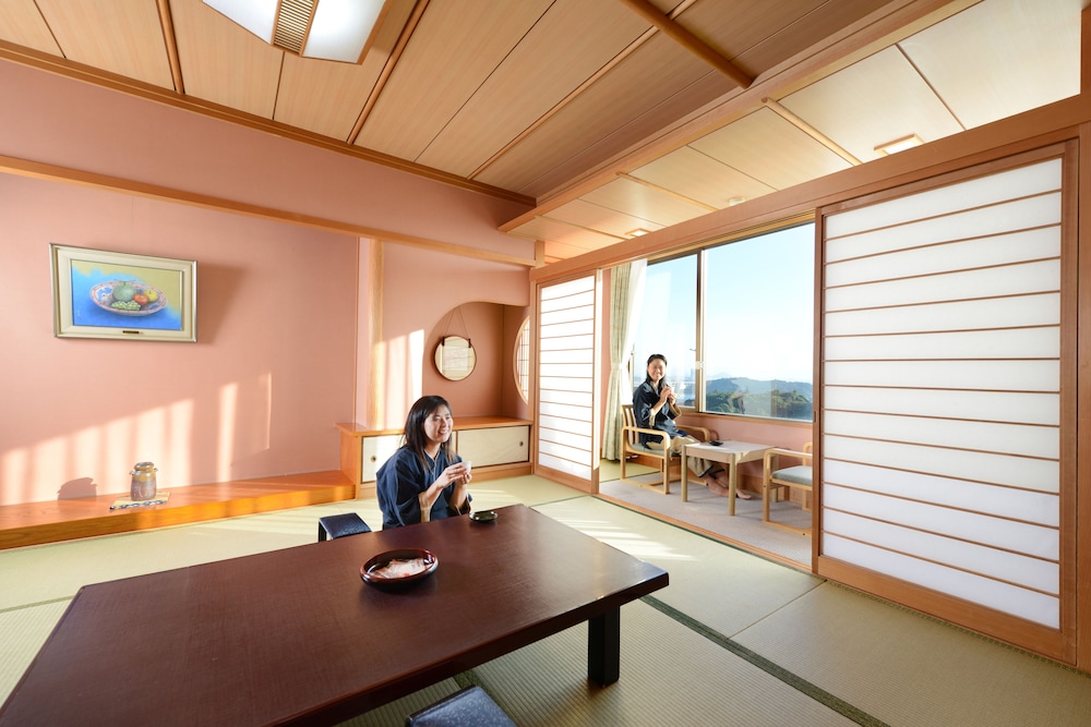 Traditional Room, Dinner Buffet, Non Smoking (Japanese-Style) photo 2