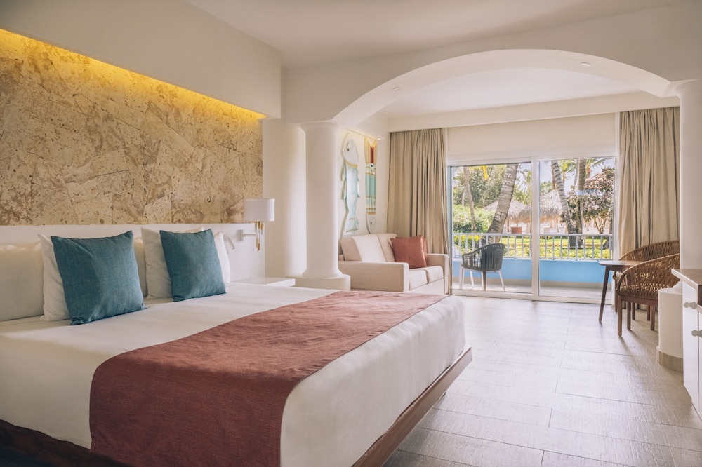 Junior Suite (Near Beach)