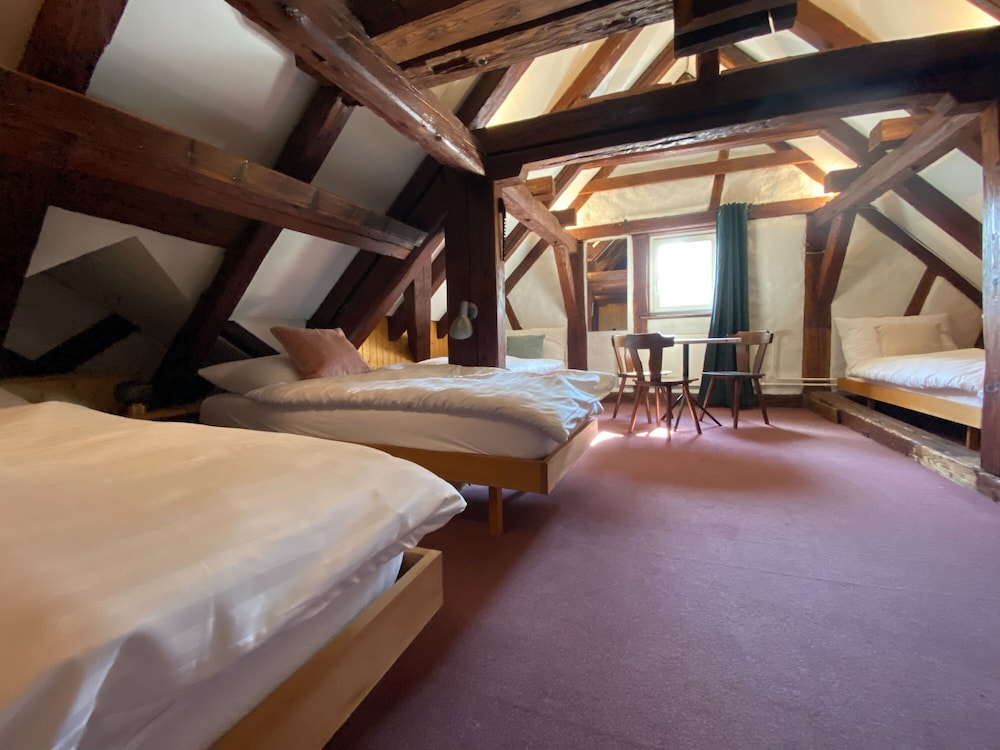 Standard Shared Dormitory photo 3