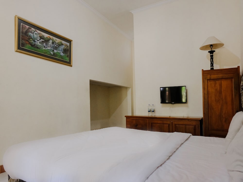 Standard Double Room - Photo 14
