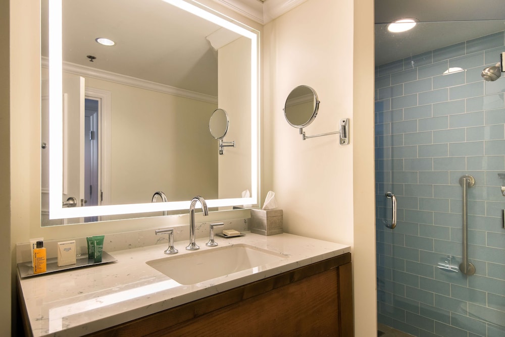Room, 1 King Bed, Ocean View - Photo 11