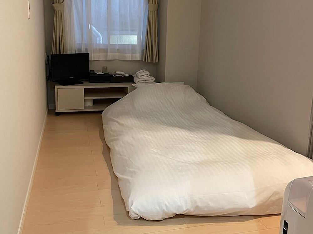 Basic Room photo 2