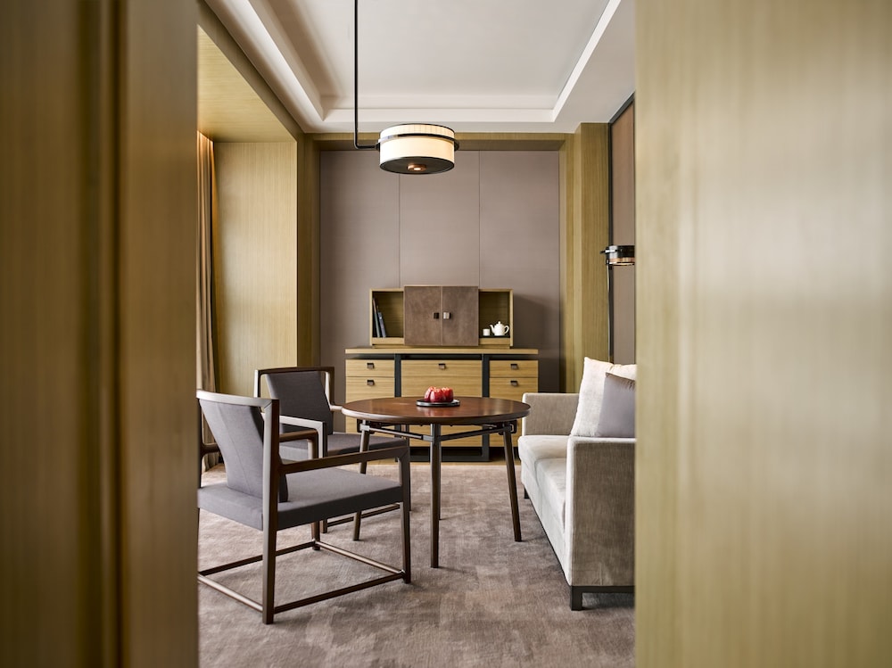 Deluxe King Suite Room - Photo 1