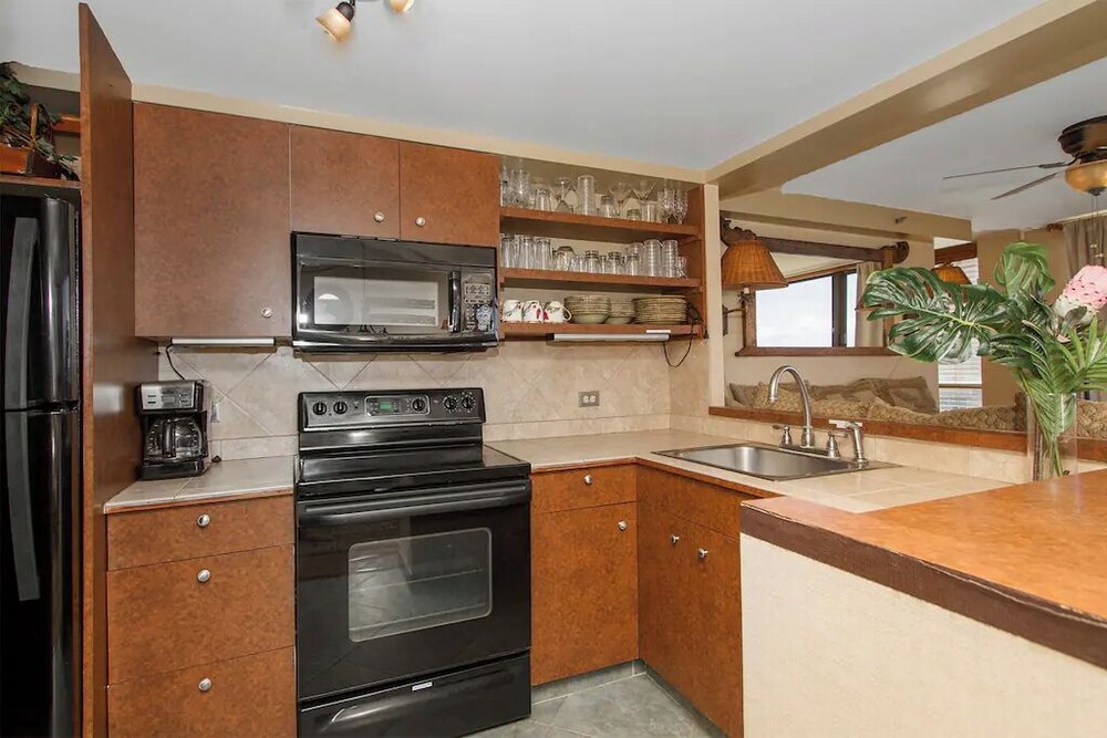 Signature Condo photo 3