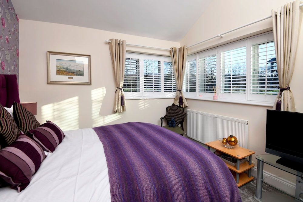 Superior Double Room, Ensuite photo 2