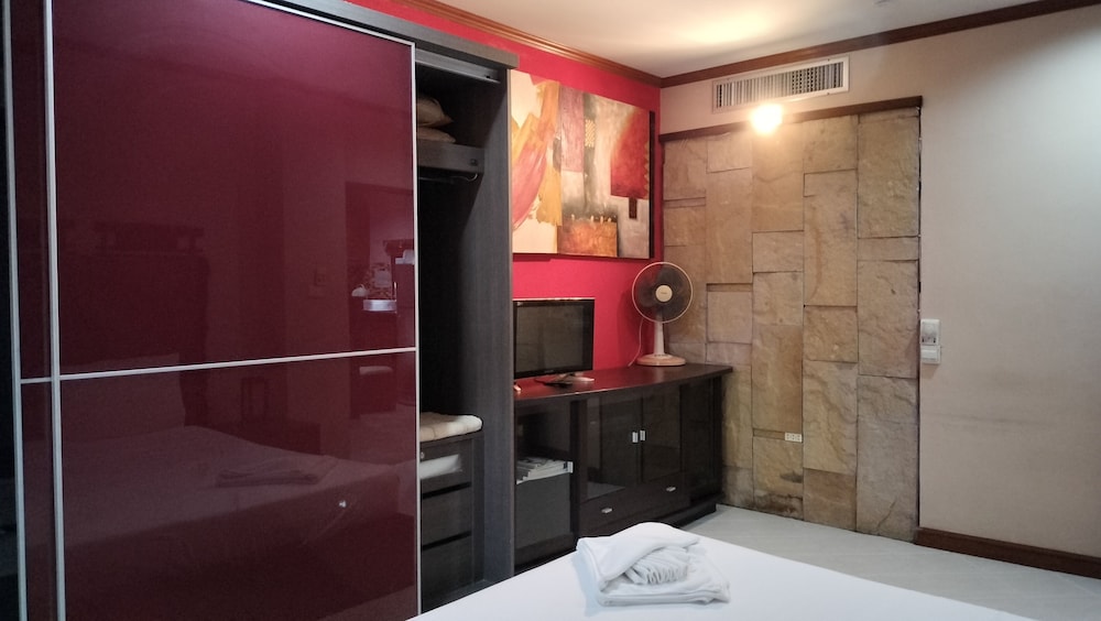 Standard Apartment, 2 Bedrooms, Terrace, Pool View - Photo 27