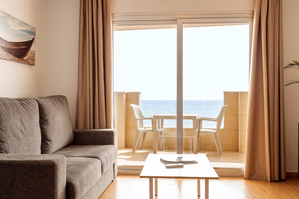 Standard Apartment, 1 Bedroom, Terrace, Ocean View photo 3