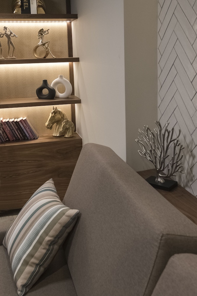 Elite Apartment photo 2