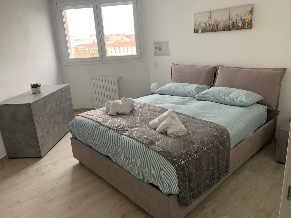 Apartment, 3 Bedrooms, Terrace (5th floor)