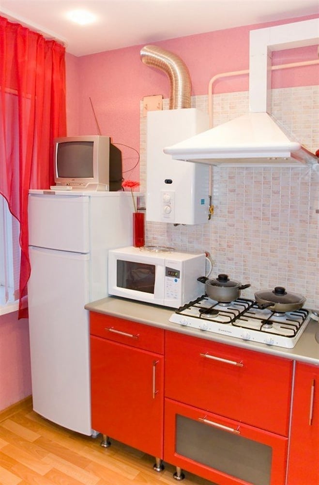 Apartment (Б-10) photo 2