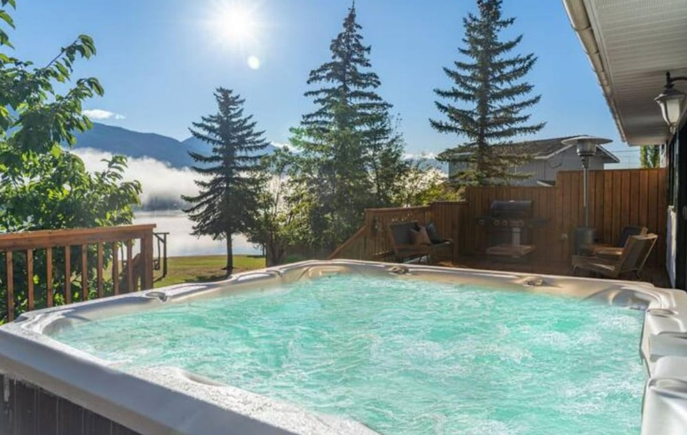 The Aura No Service Fees Lake View Hot Tub, 사진 29