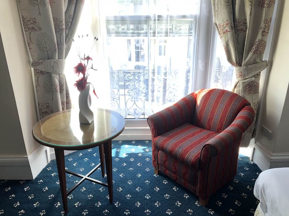 Family Room, Multiple Beds, Non Smoking, Ensuite - Photo 4