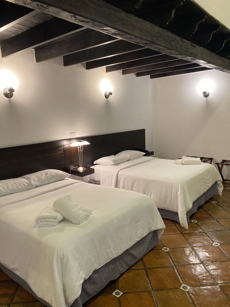 Junior Studio Suite, 2 Double Beds (Típica Loft)