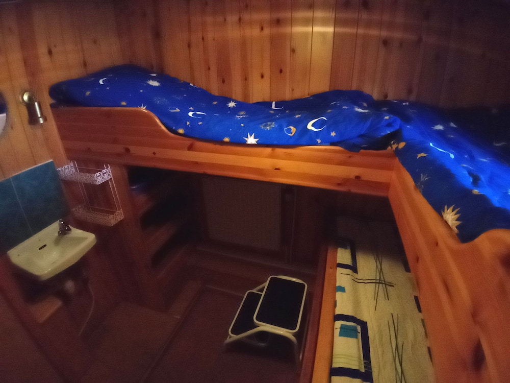 Room (Tremanshytt)