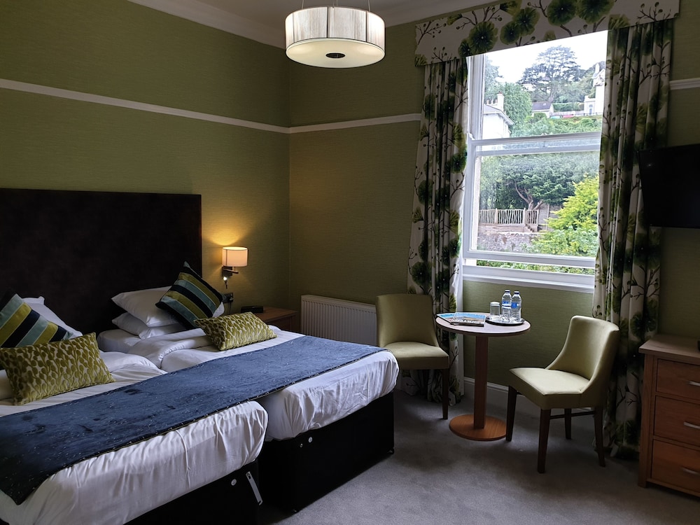 Standard Double or Twin Room - Photo 3