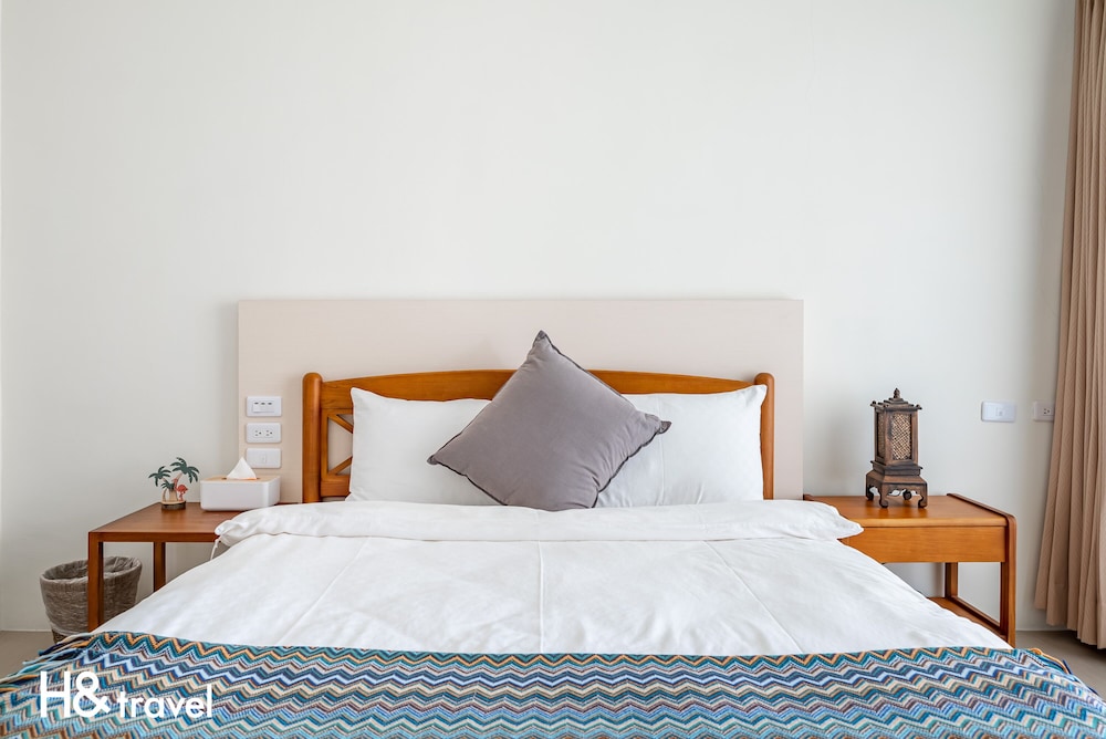 Classic Double Room with Bathtub photo 1
