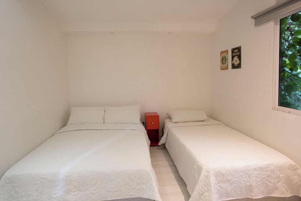 Family Studio Suite - Photo 6