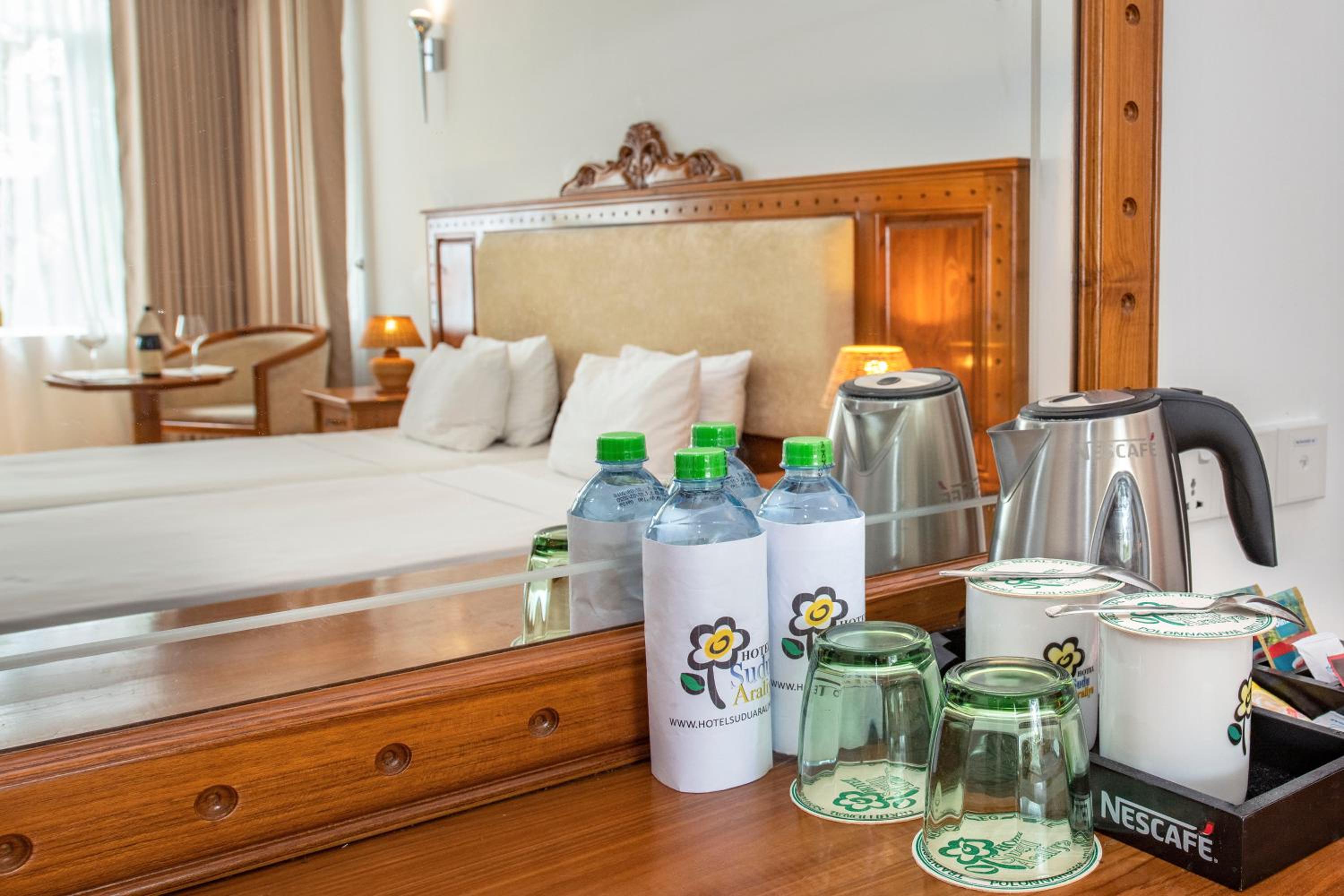 Deluxe Double Room (2 Adults + 1 Child)