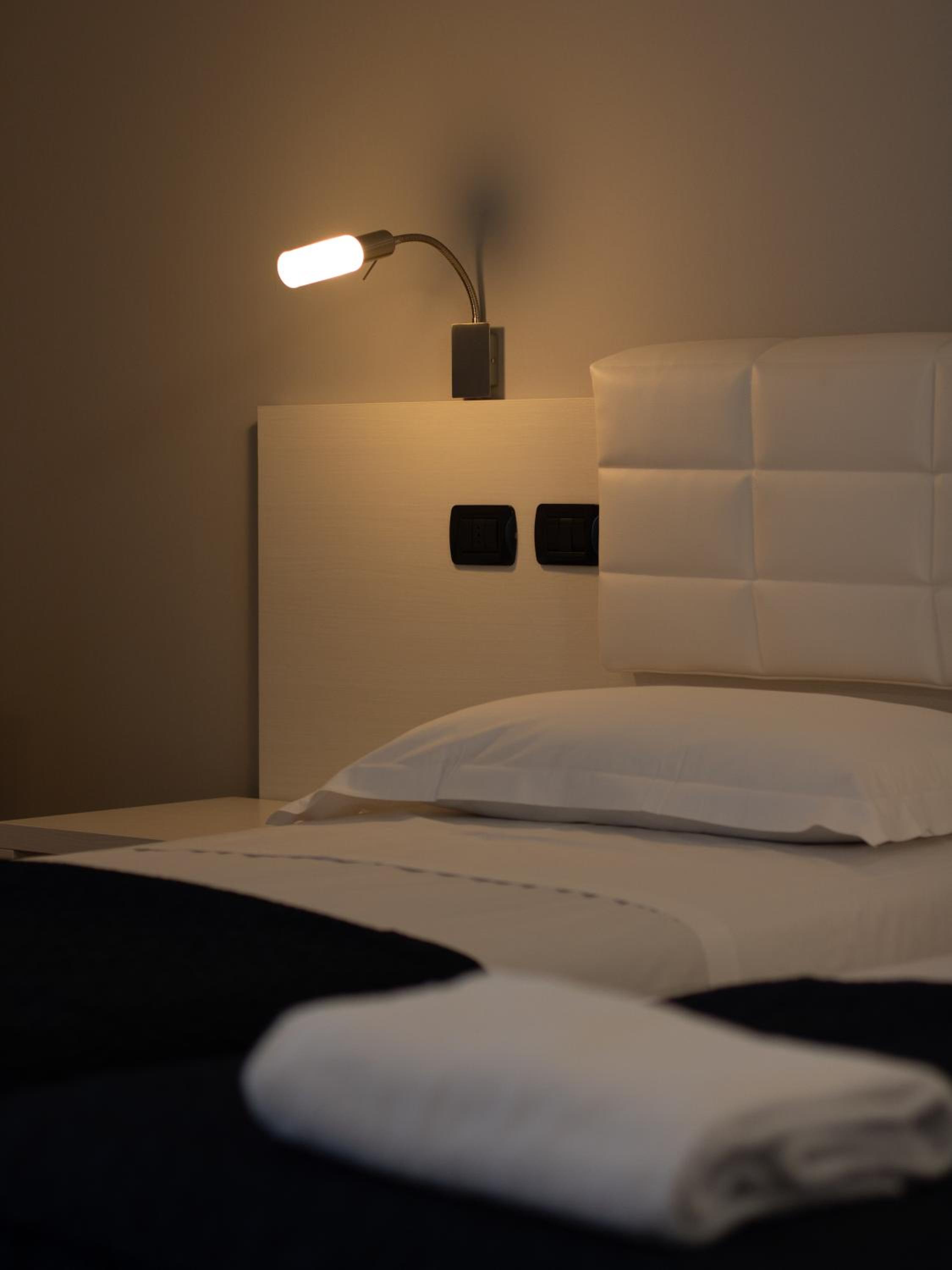 Triple Room - Disability Access - Photo 4