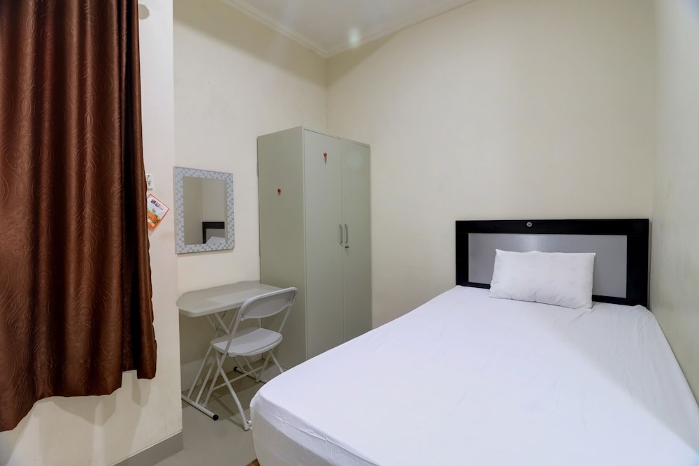 Standard Double Room photo 2