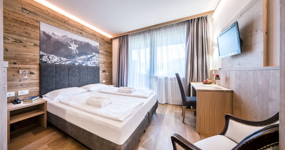 Economy Room photo 3