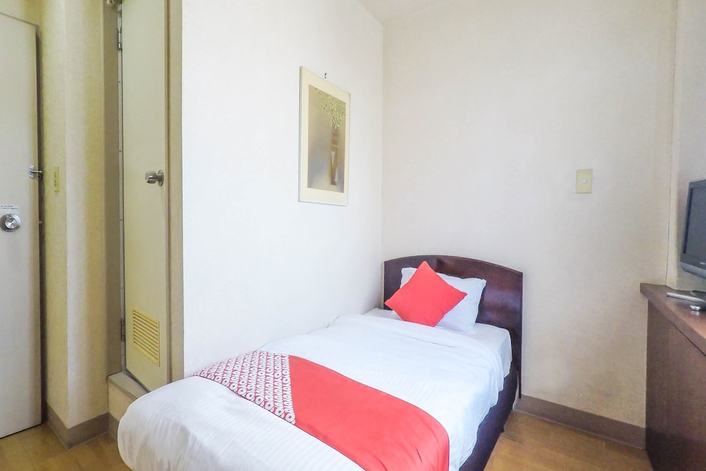 Single Room, Non Smoking photo 1