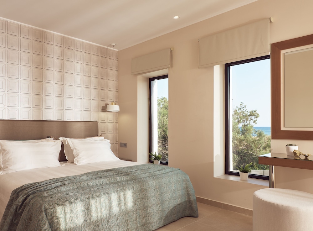 Suite, Jetted Tub