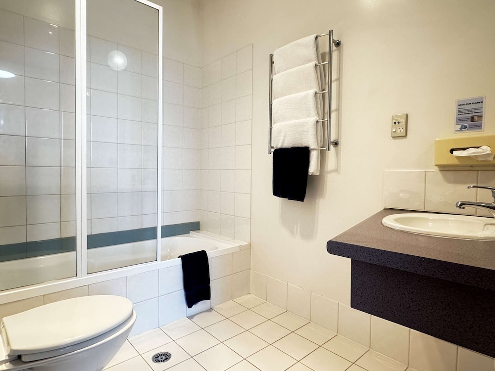 Standard Apartment, Multiple Beds, Non Smoking, Balcony (Living Room, Full Kitchen)