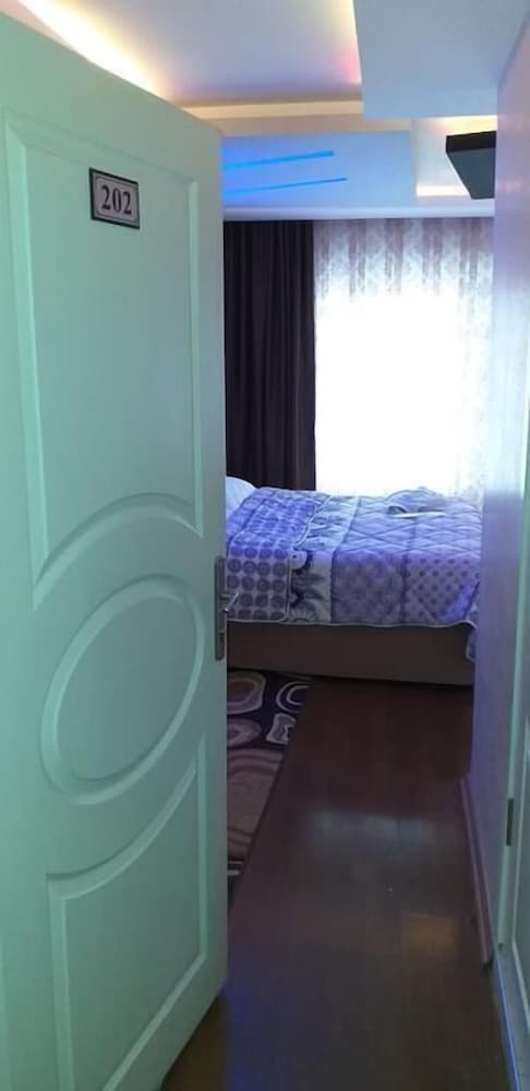 Comfort Room photo 2