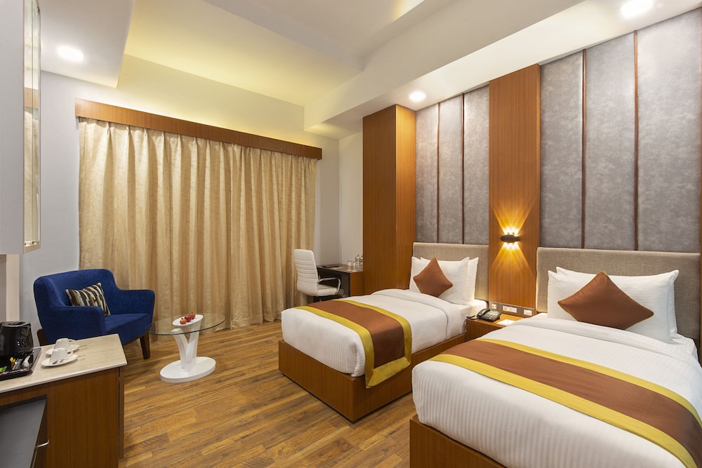 Deluxe Room - Photo 2