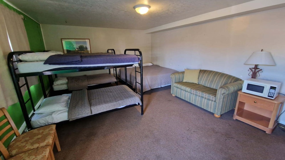 Triple Room, Non Smoking, Beach View photo 1