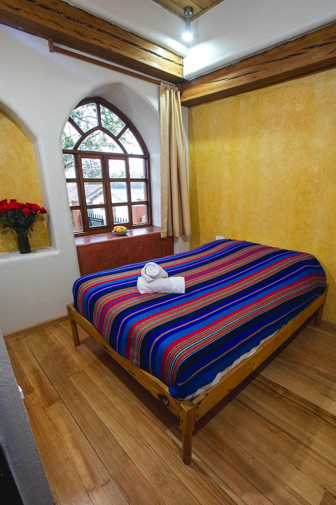 Basic Double Room photo 2