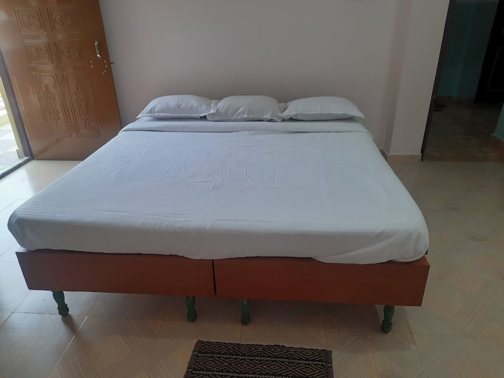 Deluxe Double Room, City View photo 3