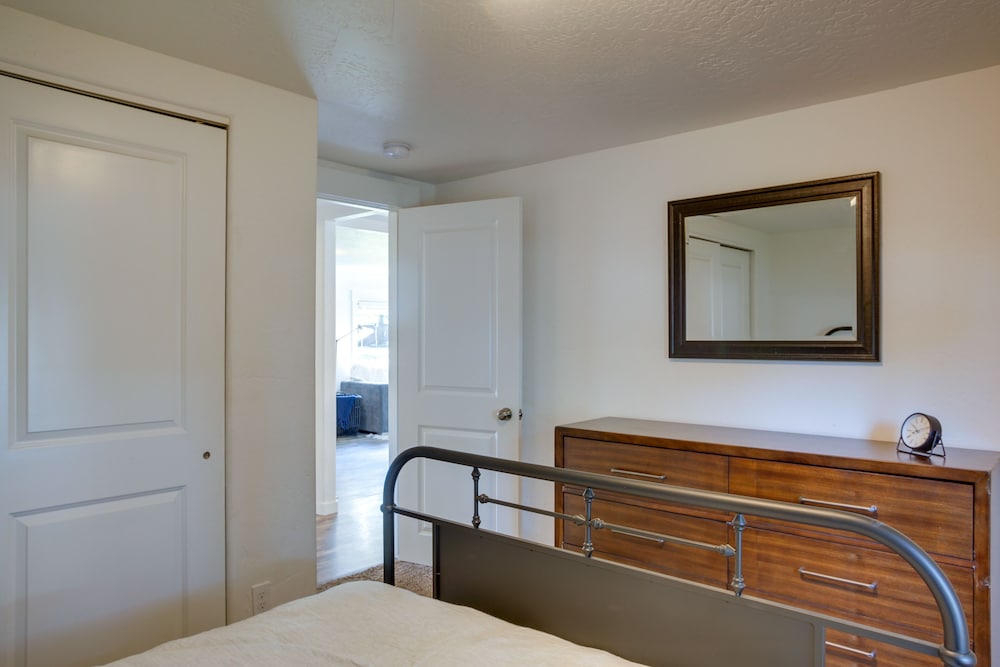 House (2 Bedrooms)