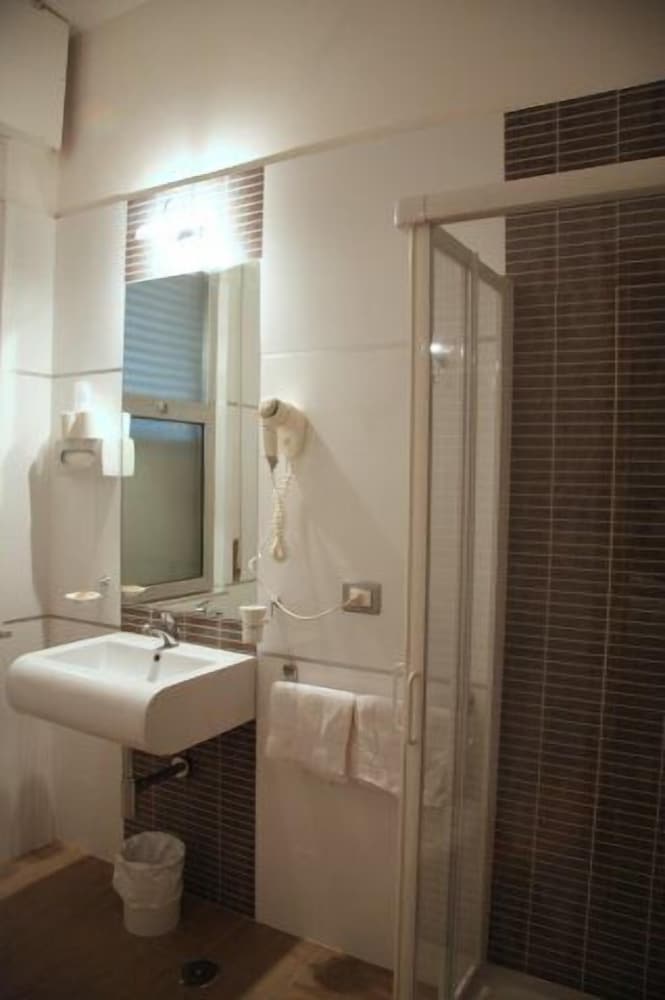 Executive Double or Twin Room photo 3