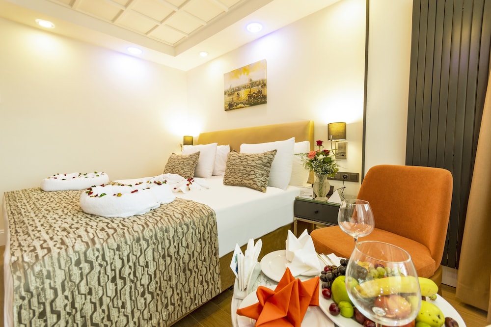 Available room